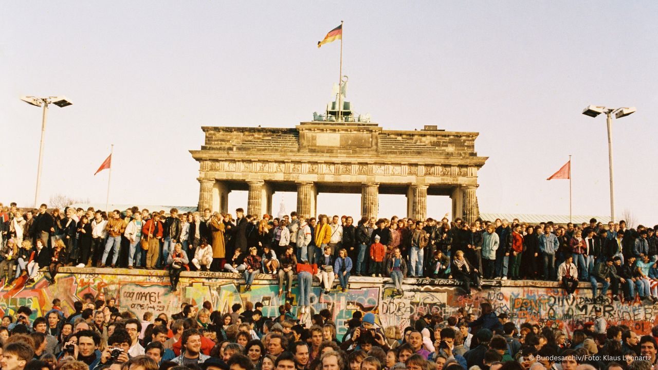 Sonderausstellung Roads not Taken. Oder Es hätte auch anders kommen können