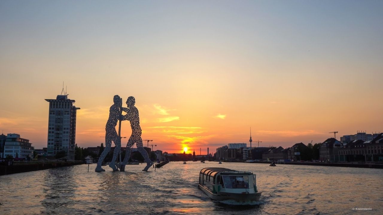 Molecule Man in Berlin