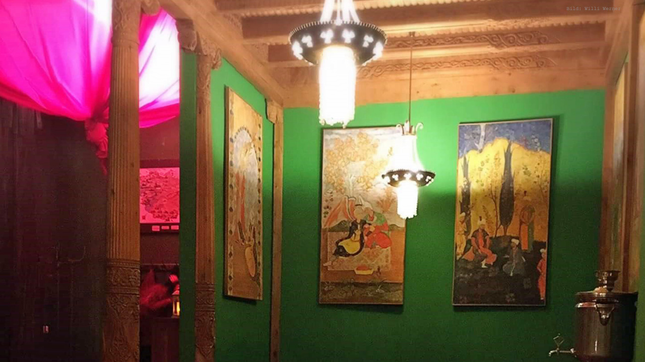 For all Eastern-Europe-lovers! - The Tadzhik Tearoom