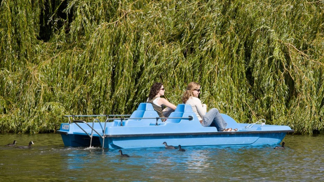 Tretboot fahren