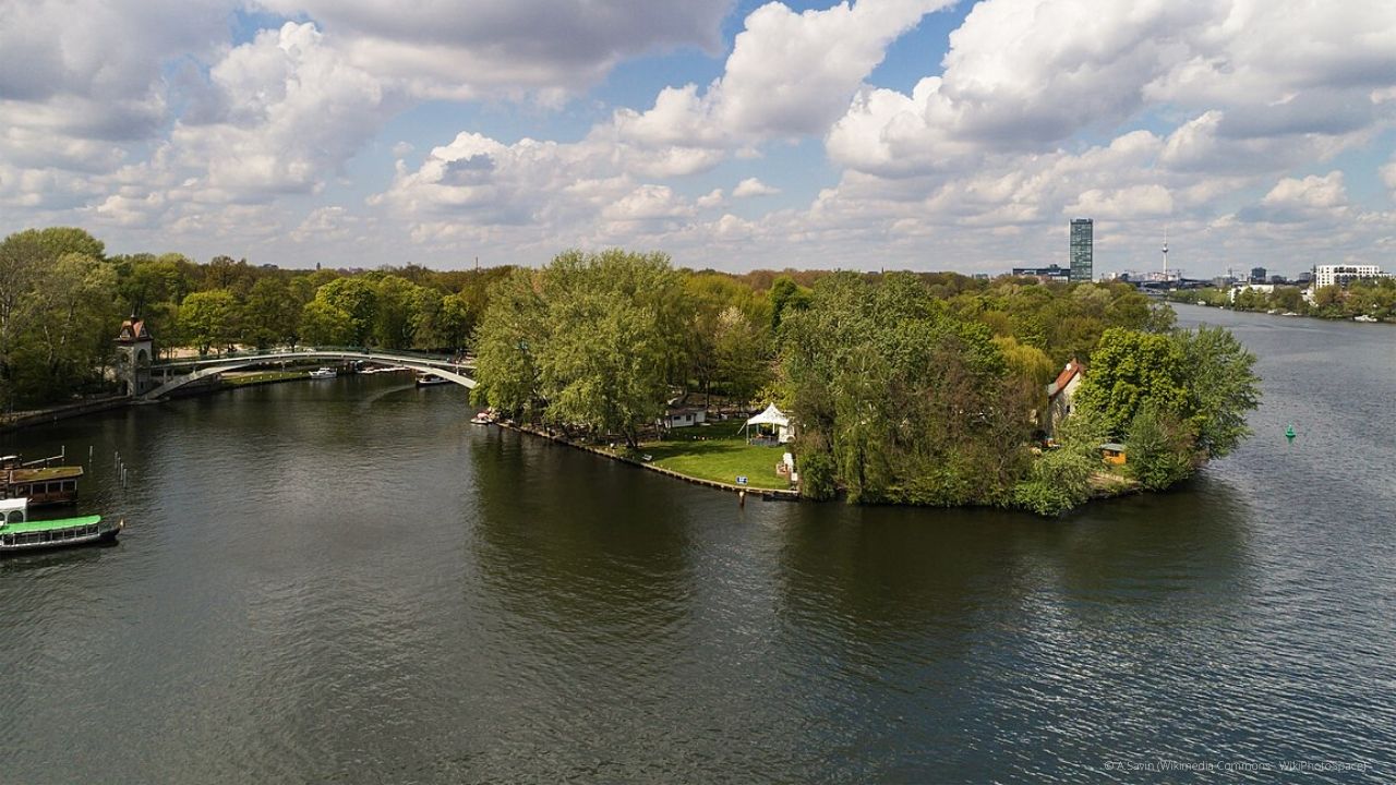 Ein Ausflug mit Kindern zu der Insel der Jugend in Berlin.
