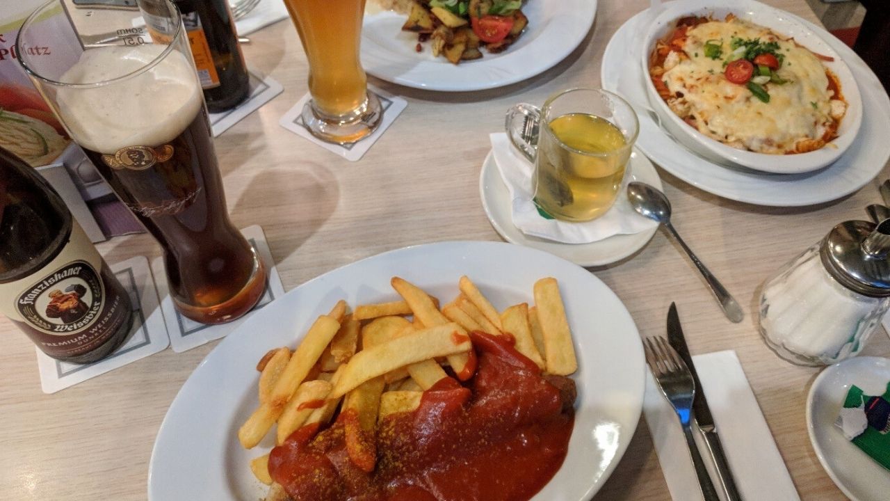 Besuchen Sie das Haus der 100 Biere auf dem Kurfürstendamm Berlin.