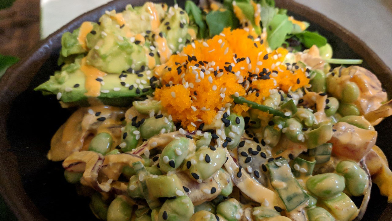  Ever tried Hawaiian food? - Ma'Loa Poké Bowl