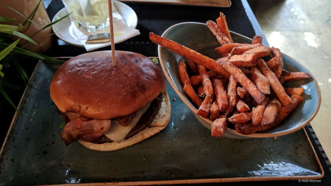  Enchantingly upscale fast food - Peter Pane in Friedrichstraße
