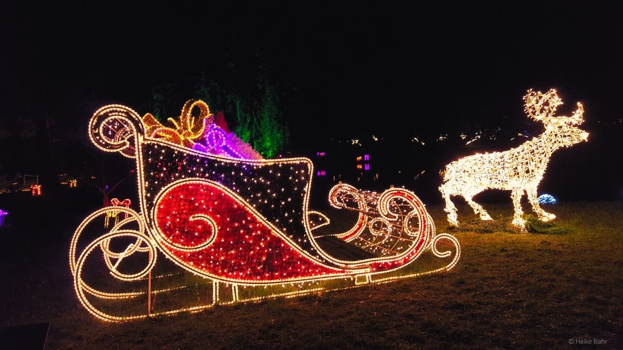 Spaziergang durch den Christmas Garden in Berlin.