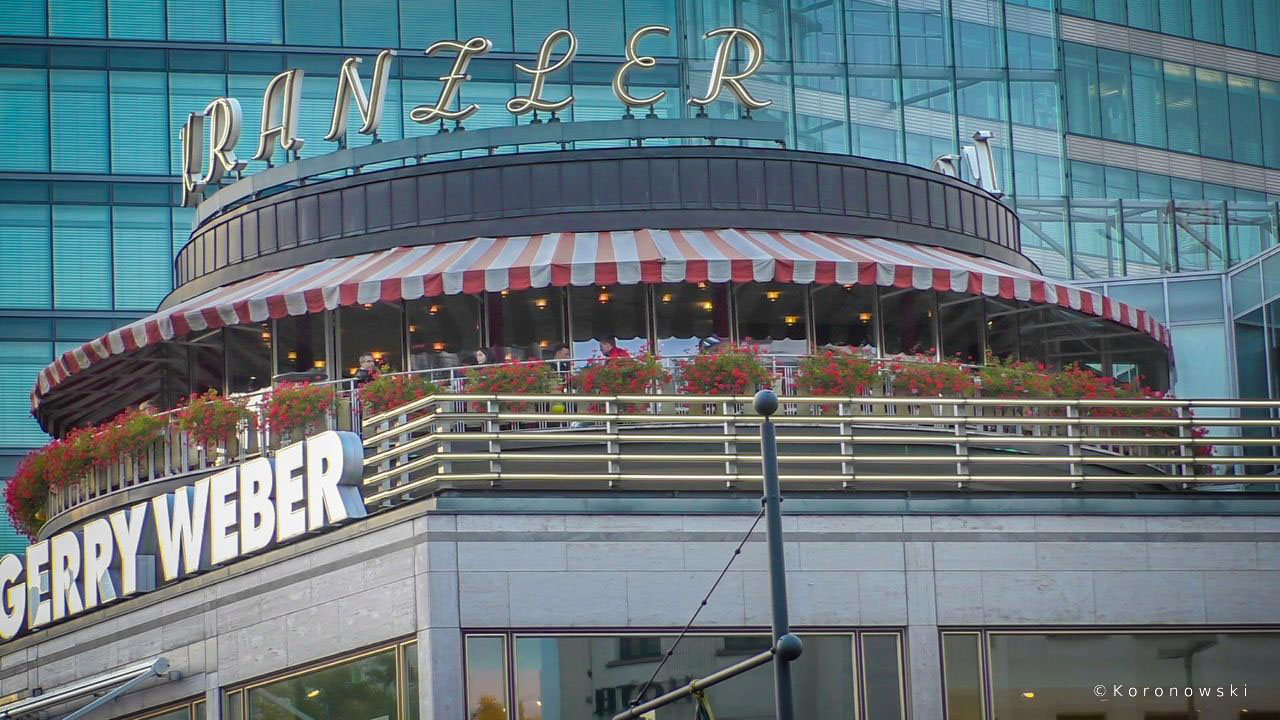 Cafe Kranzler Berlin1