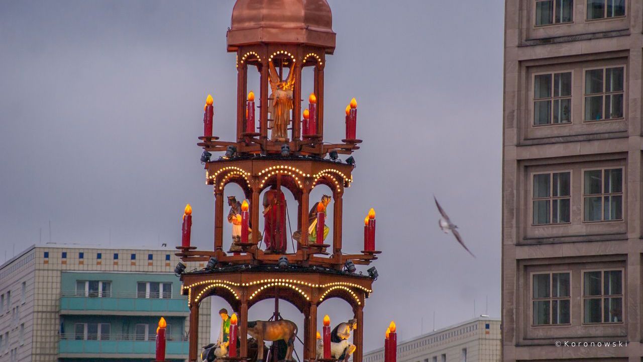 Weihnachtsmarkt am Alexanderplatz
