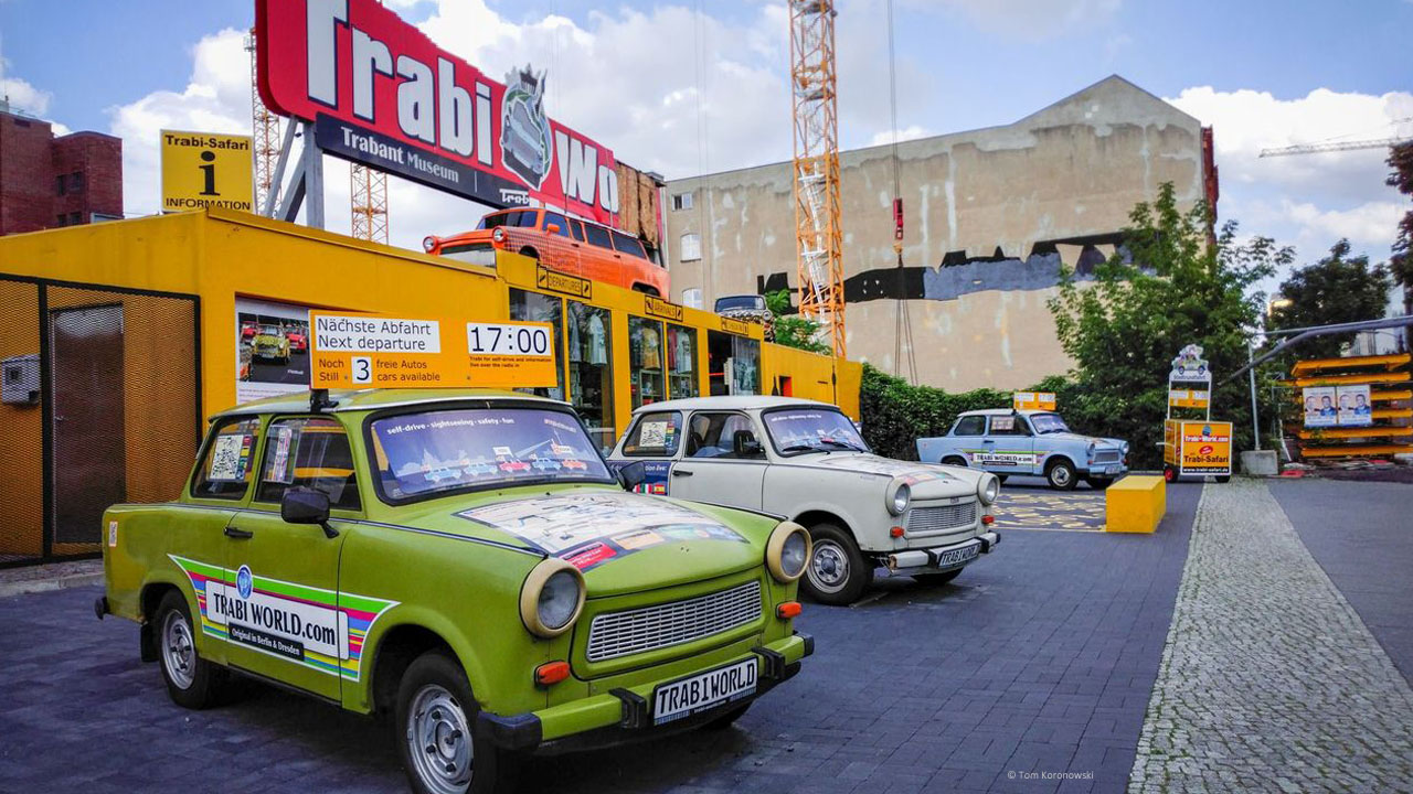 75 Minuten Trabi-Safari durch die Hauptstadt