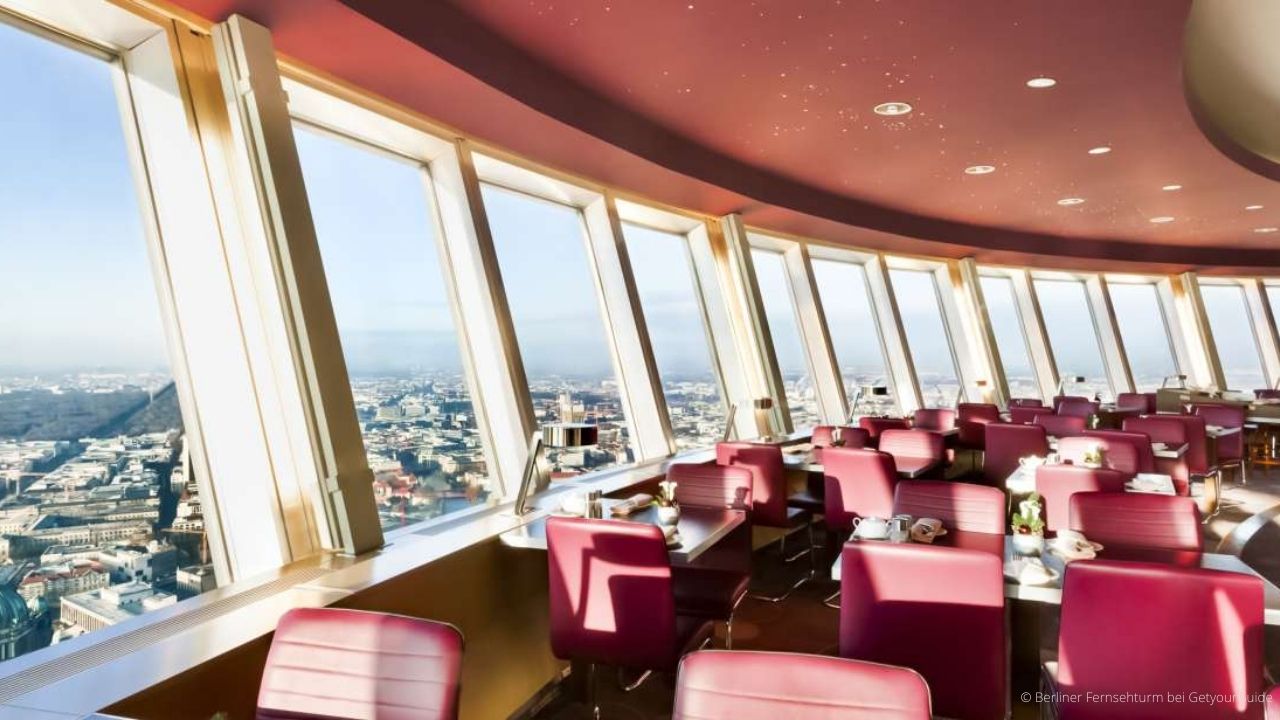 Fernsehturm mit Nachmittagstee