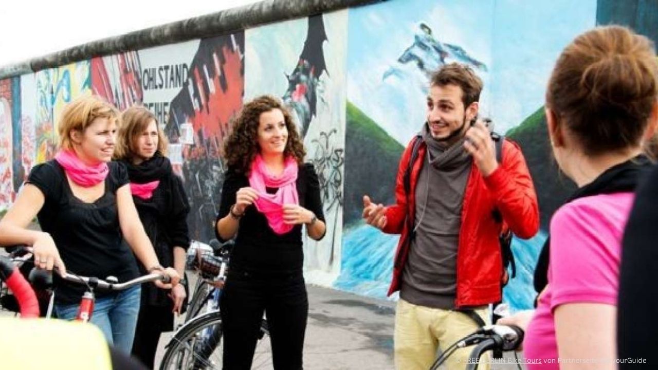 Book a bike tour Berlin - "Poor but sexy".