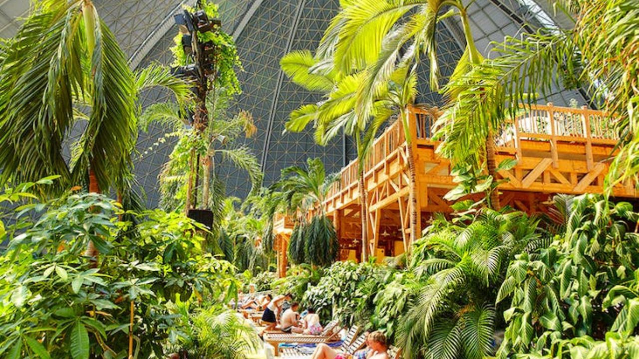 Tropical Island5