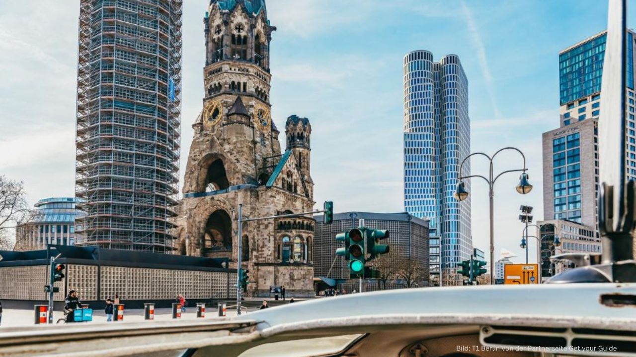 Sightseeingtour Berlin im VW Bulli - Kaiser Wilhelm Gedächtniskirche