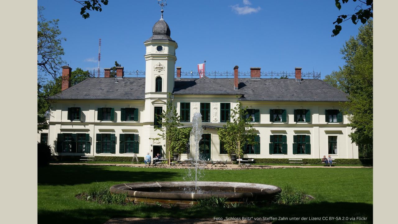 Schloss und Gutshof Britz