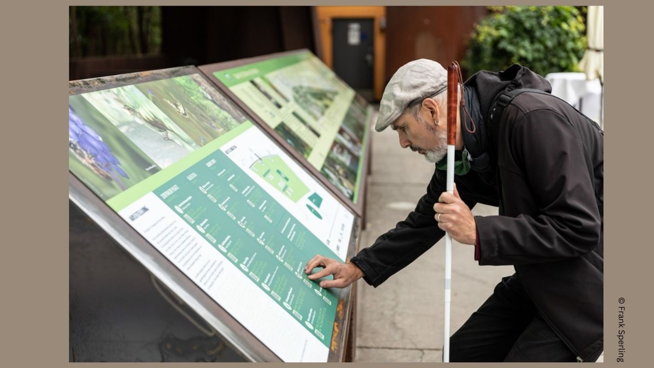 Natur Park Südgelände - Ausstellung "Bahnbrechende Natur"