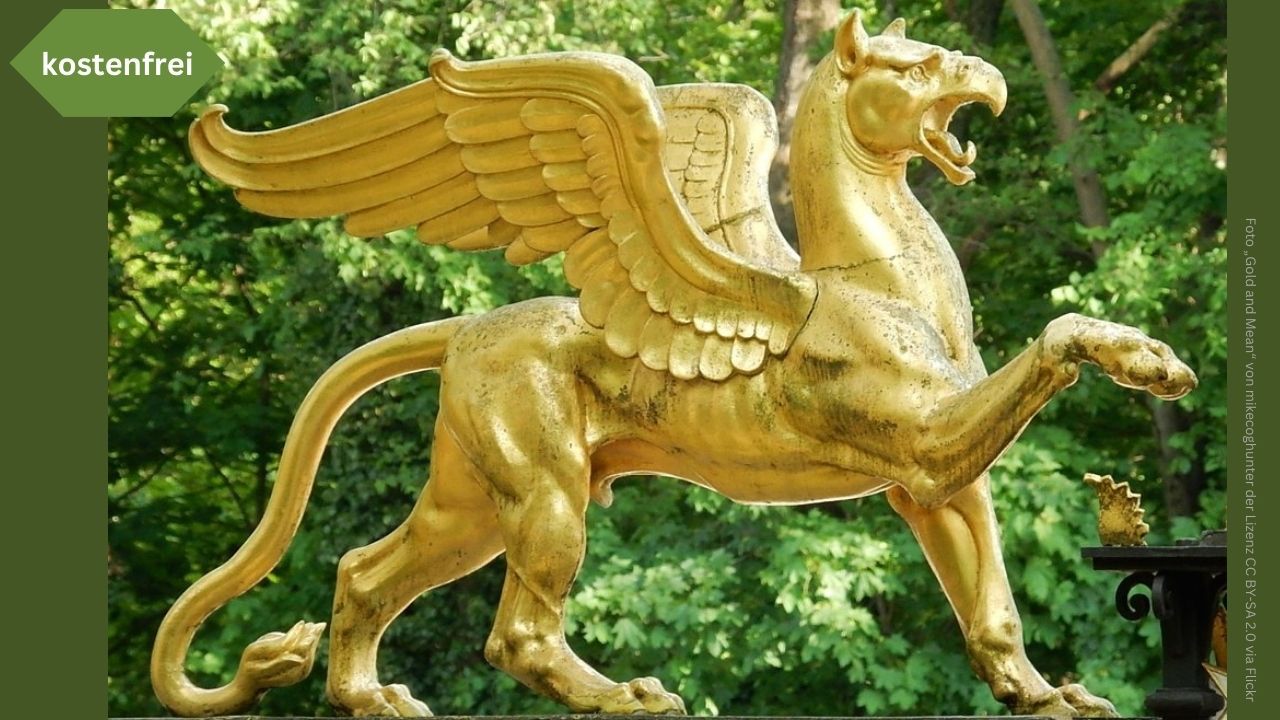 Goldener Greif am Tor zum Schloss Glienicke Berlin