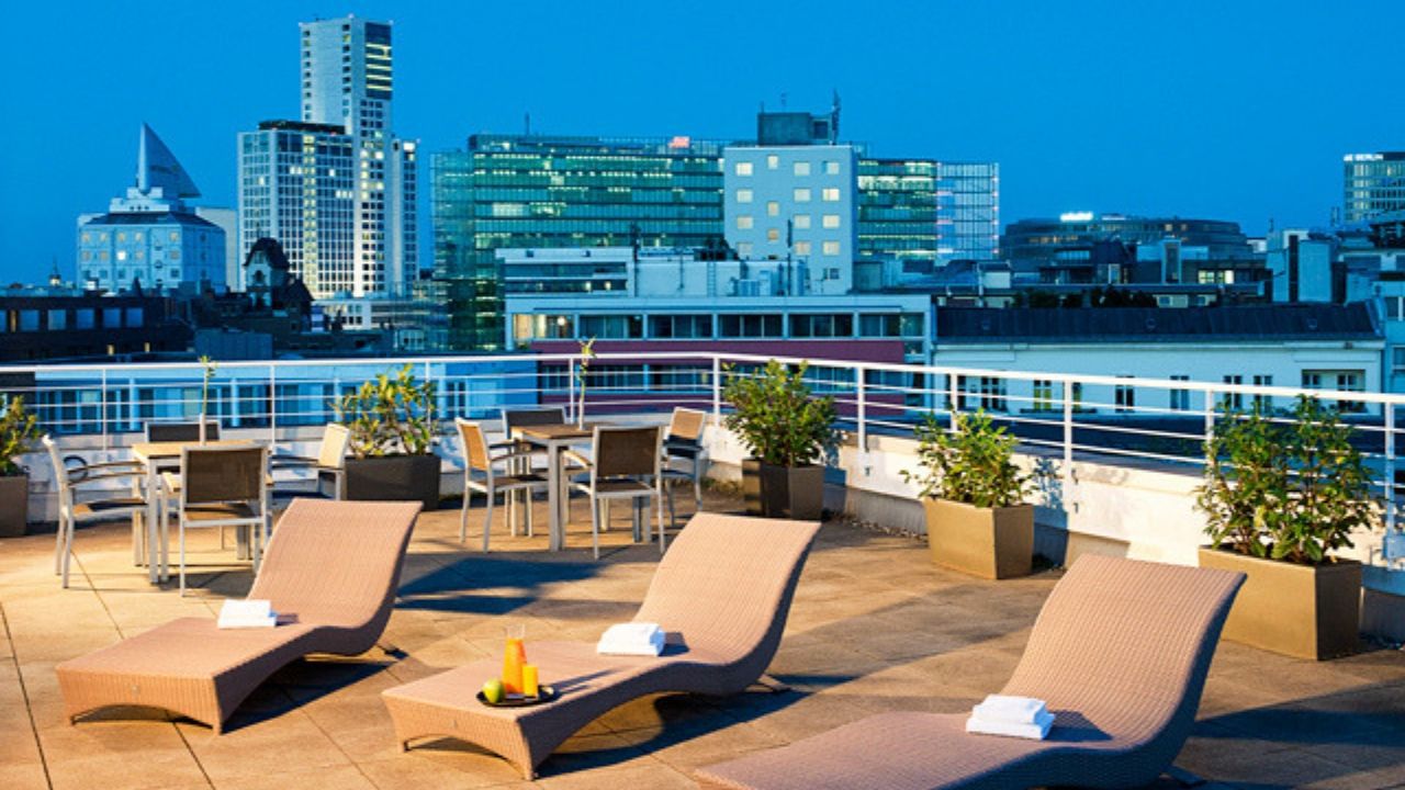 Buchen Sie Ihr Zimmer im 4 Sterne Hotel NH zum Schnäppchenpreis.