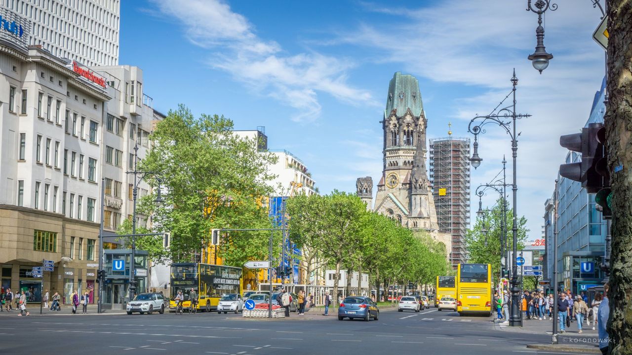 Besuchen Sie das Hotel Air Berlin zum Schnäppchen Preis am Kurfürstendamm Berlin.