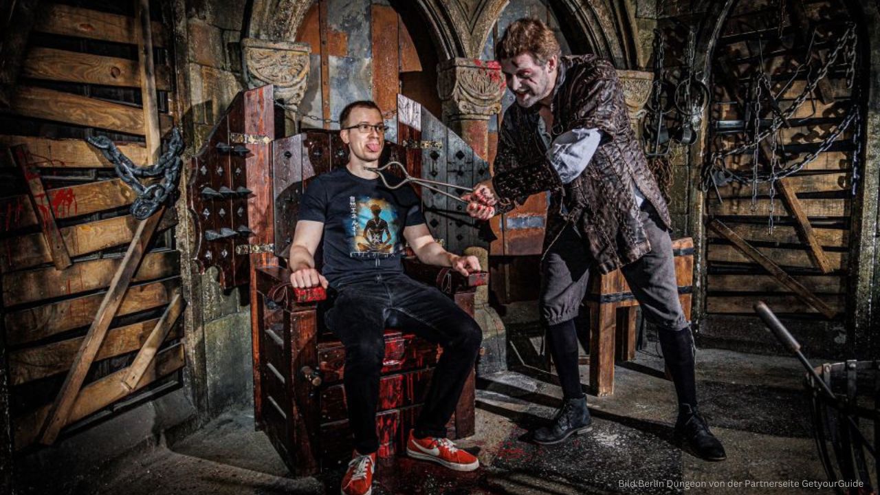 Besuchen Sie das Dungeon in Berlin.