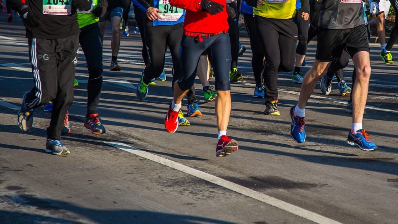 Besuchen Sie den Marathon in Berlin.