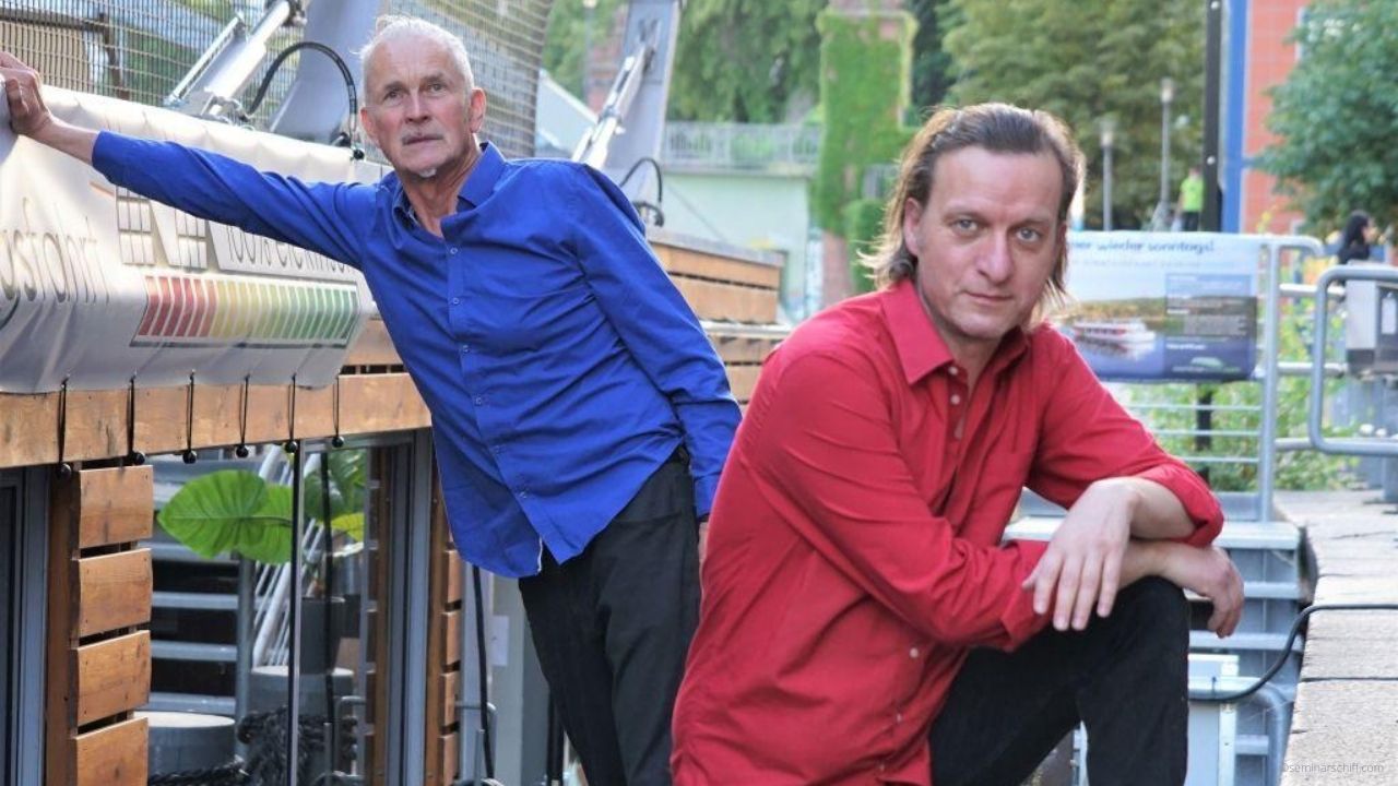 Die Attraktion in Berlin: Impro auf dem Schiff